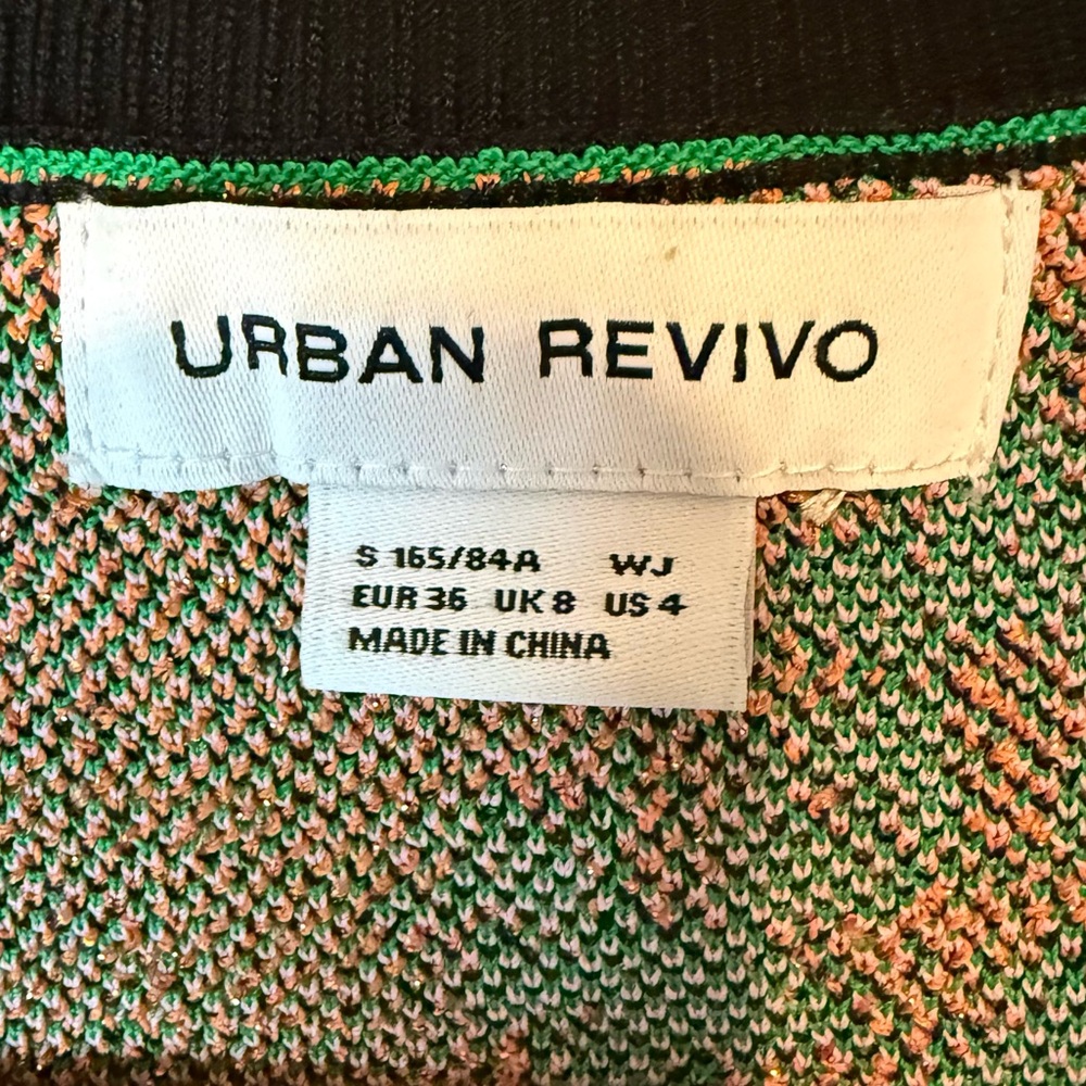 Urban Revivo Color Block Floral Sweater Vest Green Black Sparkly Size 4 - Picture 10 of 13